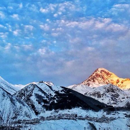 Riverside Kazbegi Екстериор снимка